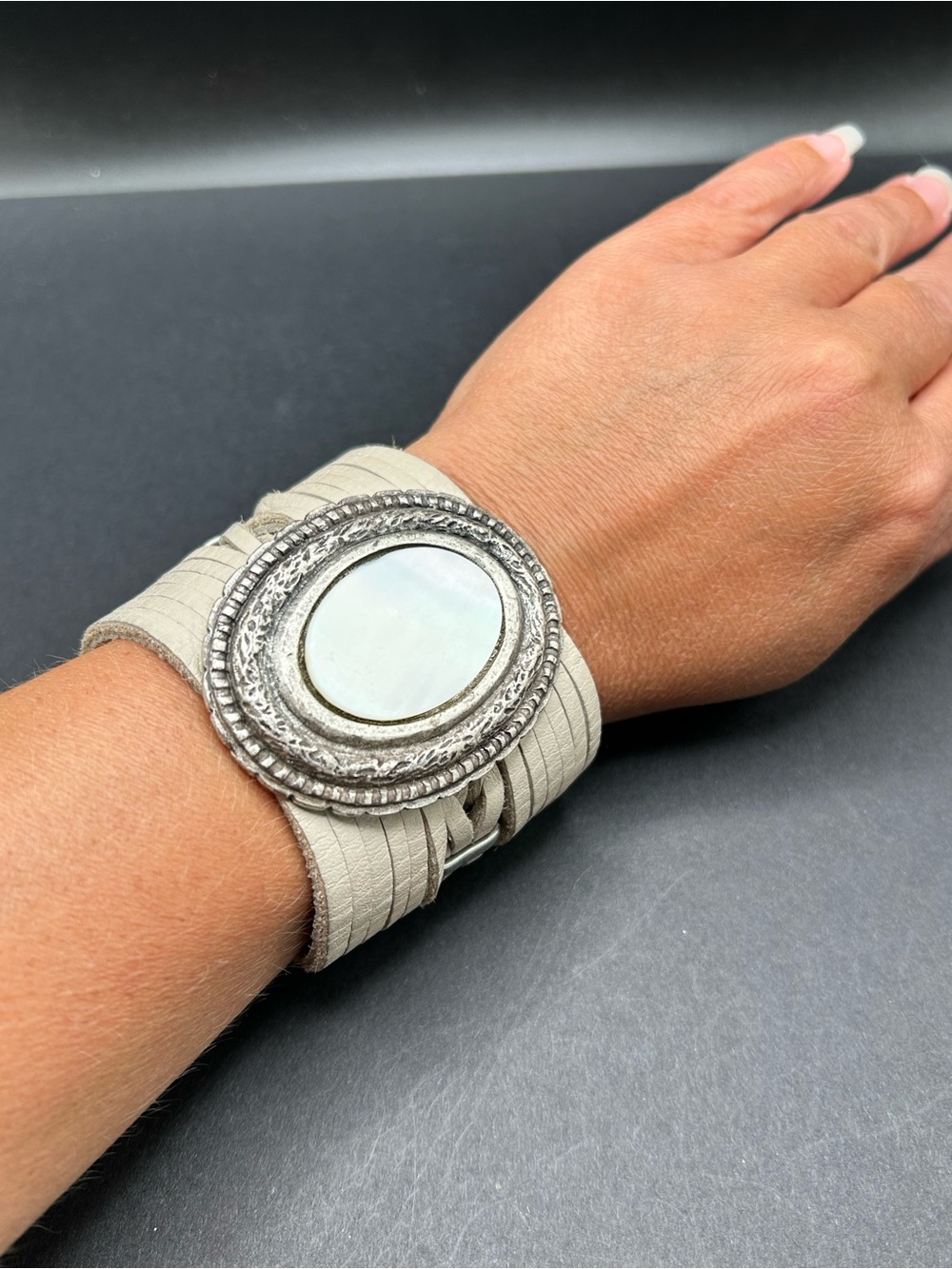 Leatherock Wide Cream Leather Cuff Bracelet with Mother-of-Pearl Center